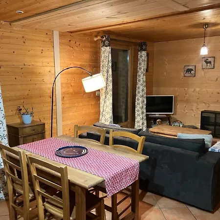 Dans Un Appartement