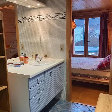 Appartement Dans Un *